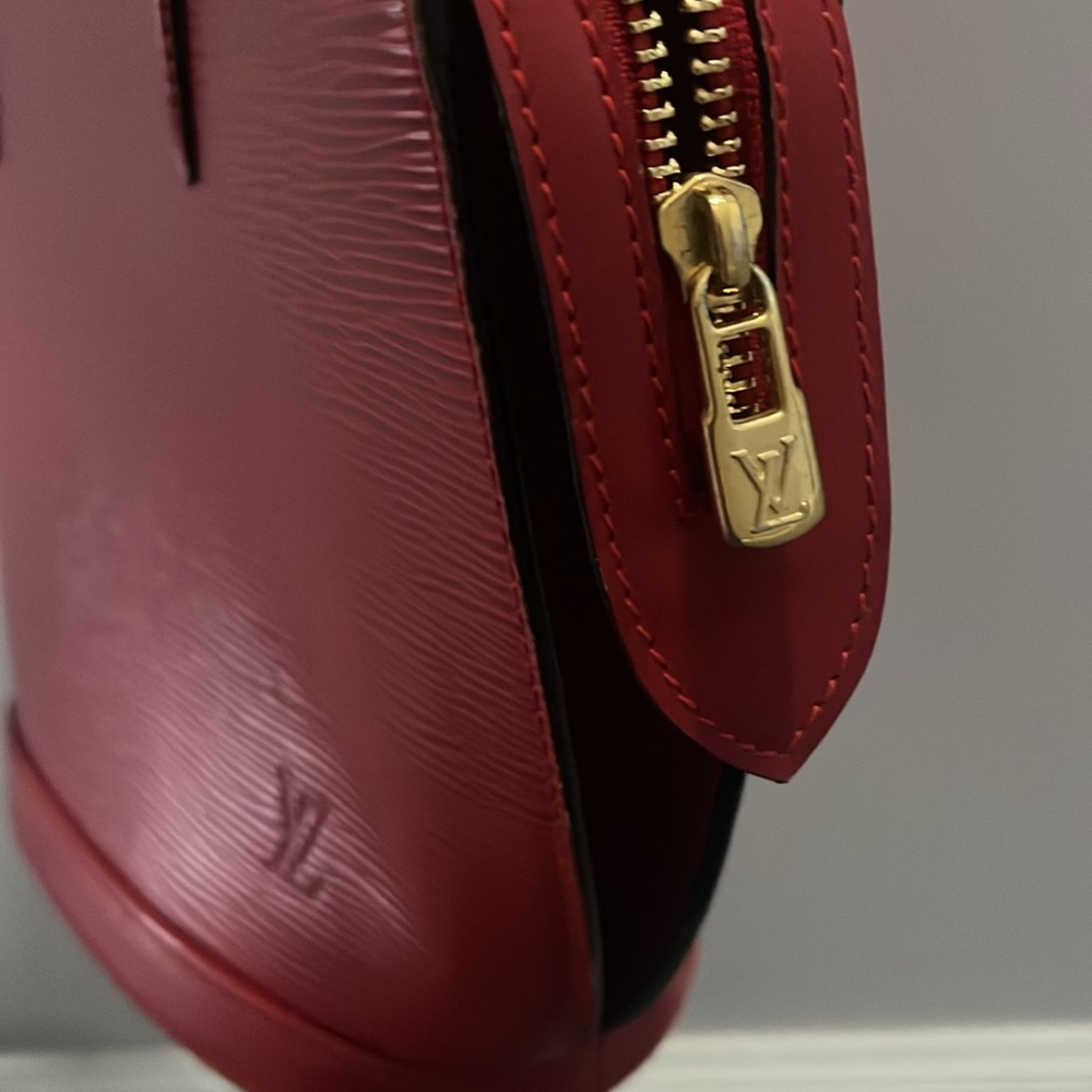 LV bag - Picture 5 of 5